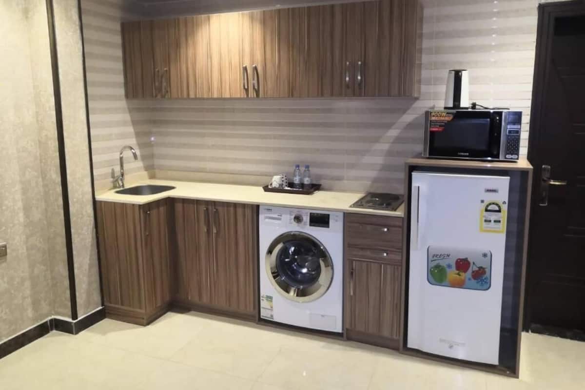 Comfort Apartment, Patio | Private kitchen