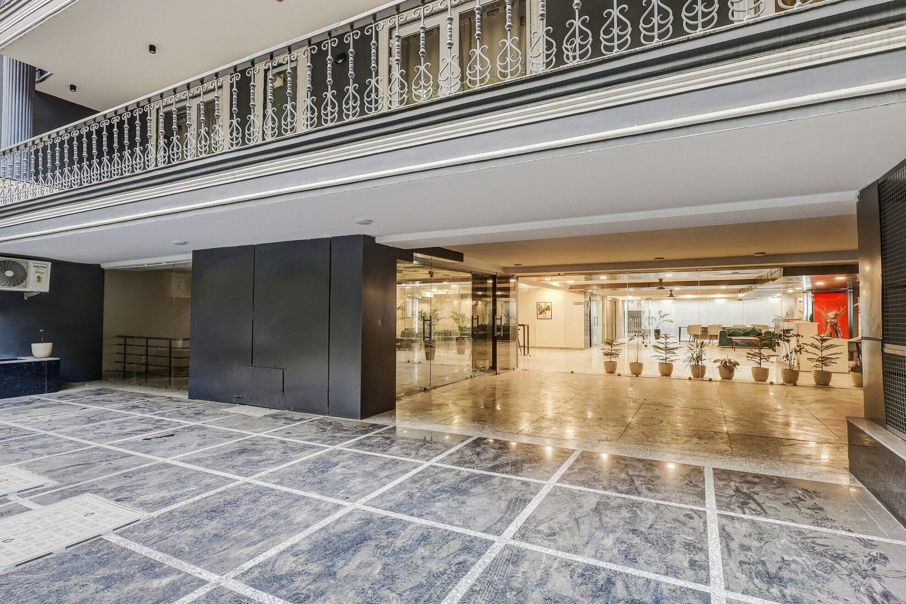 House | Reception