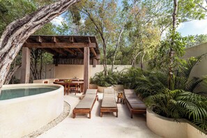 Terrace/patio - Modern ground-level 3BR Retreat with Private Pool (Tulum)