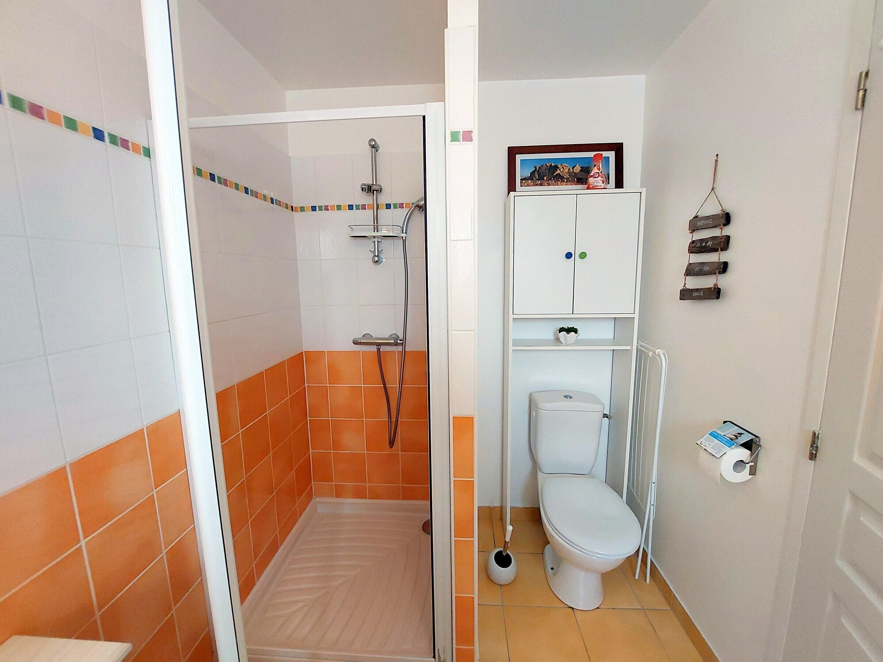 House | Bathroom