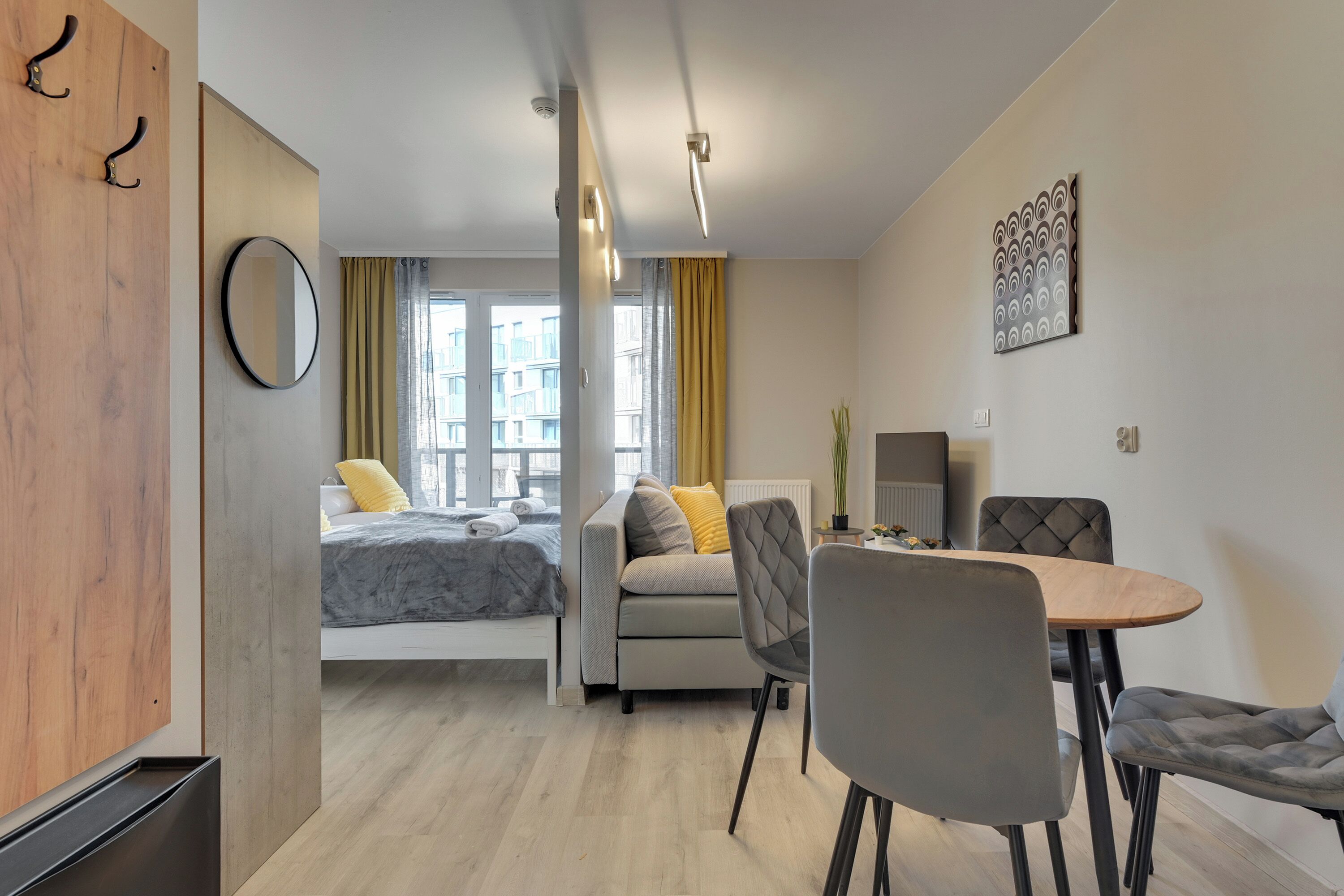 Căn hộ tiện nghi đơn giản | Khu phòng khách