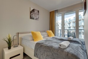 Comfort Apartment | Iron/ironing board - Mostek 246 - Grey by Grand Apartments (Gdańsk)