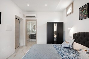 Blackout curtains, soundproofing, iron/ironing board, free WiFi - Silvana's House (San Lazzaro)