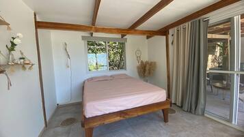 Chambre Double, 1 grand lit, vue plage | Wi-Fi gratuit