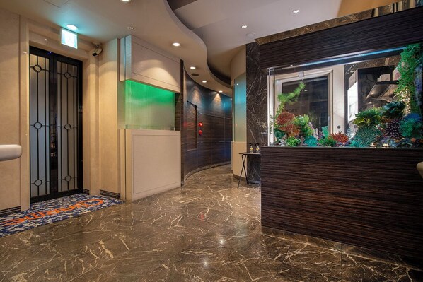 Lobby - Charme: Romantic Hideaway in Central Tokyo (Shinagawa City)