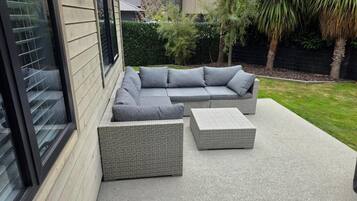 House, 4 Bedrooms, Fireplace | Terrace/patio