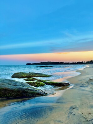 Deluxe-Doppelzimmer, Balkon, Meerblick | Strand