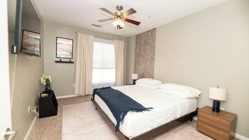 2 bedrooms, iron/ironing board, WiFi, bed sheets