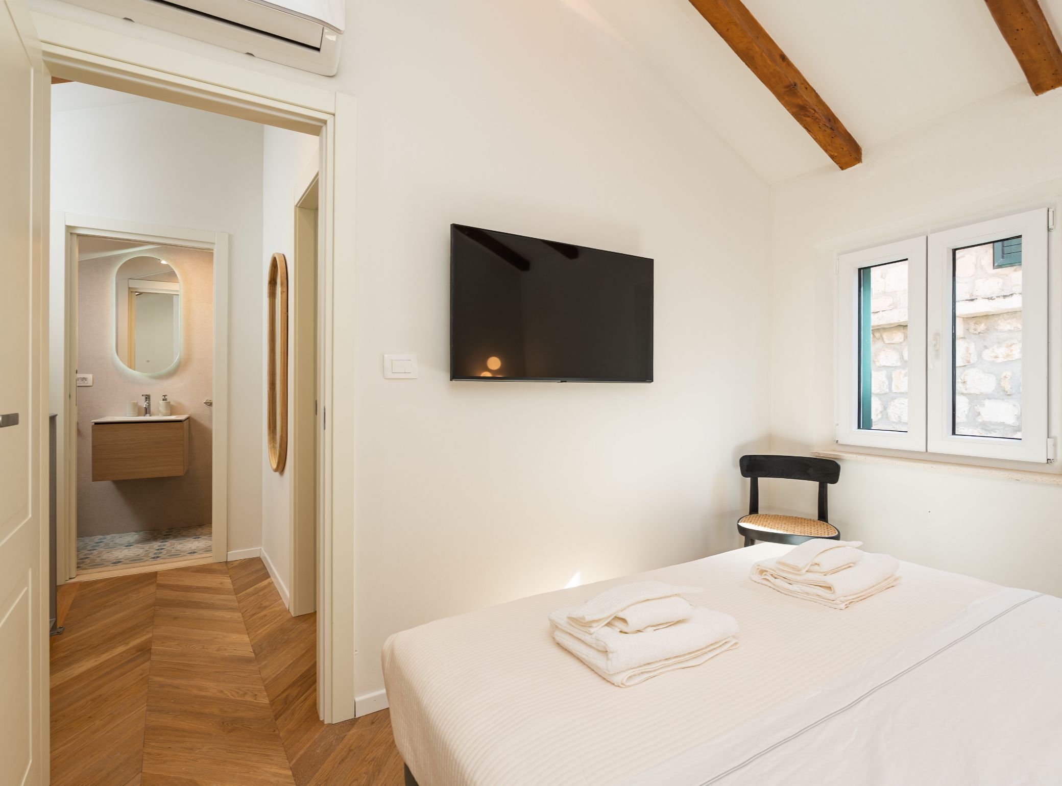 Villa (Three bedroom villa in Old Town) | 3 sovrum och barnsängar