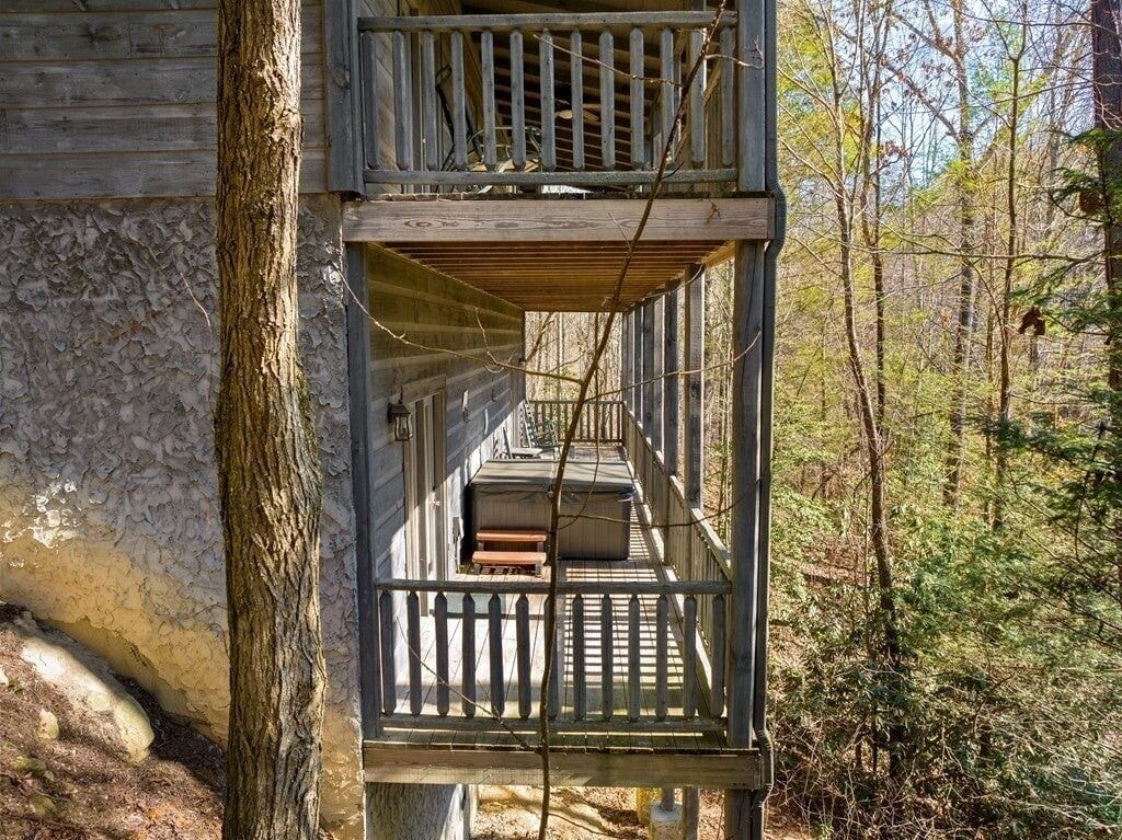 Cabin, 3 Bedrooms | Terrace/patio
