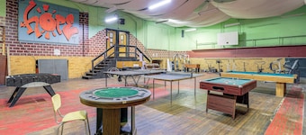 Warrior Trail Access! Converted Schoolhouse Suite