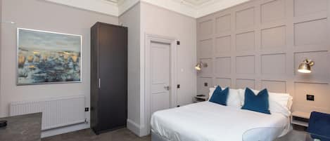 1 bedroom, iron/ironing board, travel cot, free WiFi