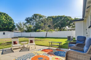 House (2 Bedrooms) | Interior - Beach-hop, Bike & Bbq! Clearwater Home w/ Yard (Clearwater)