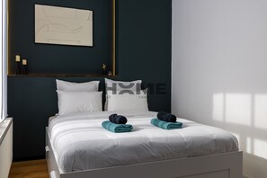 2 camere, una scrivania, ferro/asse da stiro, Wi-Fi gratuito
