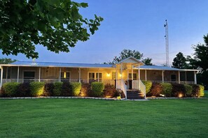 House (3 Bedrooms) | Interior - Quiet North Florida Charm Awaits (Mcalpin)