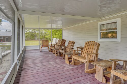Quiet North Florida Charm Awaits