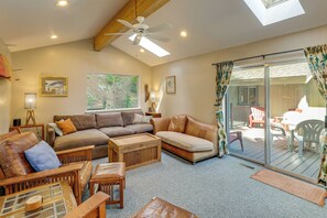 Interior - Near Beaches & Boat Launches! Lake Almanor Getaway (Westwood)