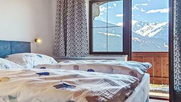 6 bedrooms, free WiFi
