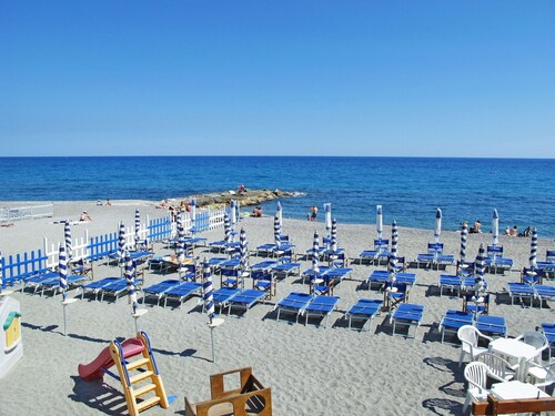 Nice apartment for 3 guests with WIFI, pool, TV and balcony