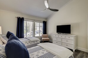 2 chambres, fer et planche à repasser, accès Internet, draps fournis