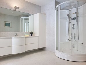 Towels - Lema View by Interhome (Aranno)