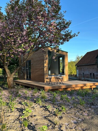 Minimalist design cabin with lake and meadow access