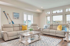 TV - Crest Oceanview Escape 3 (Wildwood)