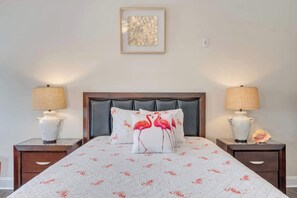 3 bedrooms, iron/ironing board, WiFi - Crest Oceanview Escape 3 (Wildwood)