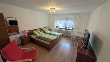 1 Schlafzimmer, Schreibtisch, kostenloses WLAN, Bettwäsche