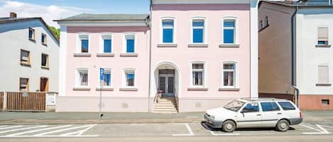 Apartment | Exterior