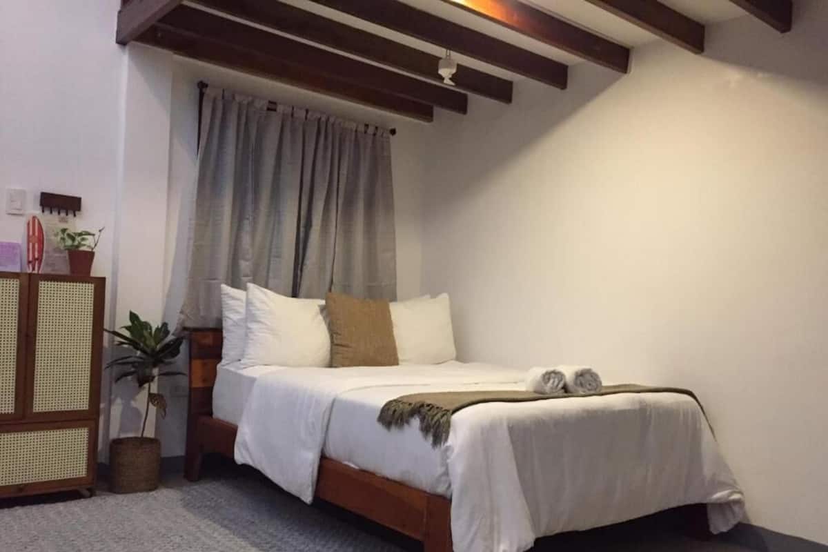 Studio Suite, Kitchen, Garden View
