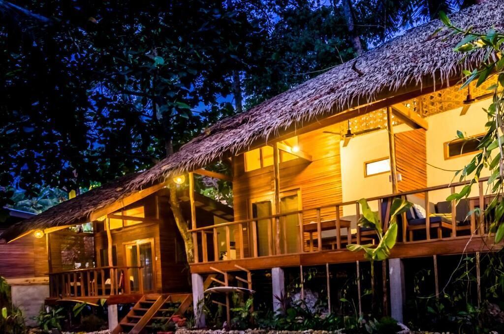 Bungalow, aire acondicionado, vista al jardín | Exterior