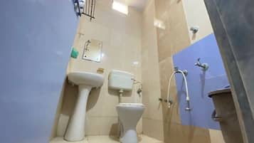 Deluxe-Doppelzimmer, Stadtblick | Badezimmer