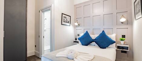1 bedroom, iron/ironing board, travel crib, free WiFi