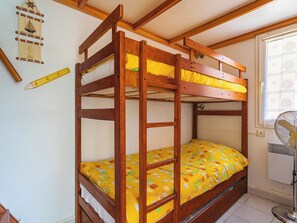 3 bedrooms, Internet - Les Mas d'Azur by Interhome (La Londe Les Maures)