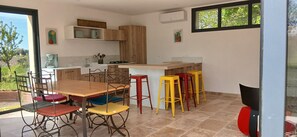 Dining - Les Egadillias Campagne & Quiétude (Marsanne)