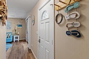 Interior - 🩴Pool | Walk to Beach | Cozy Townhome | Cross Creek 29D☀️ (Miramar Beach)