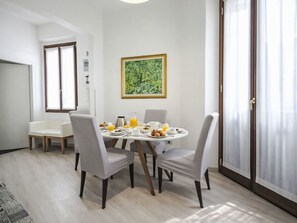 Dining - La Casa di Gabri by Interhome (Florence)
