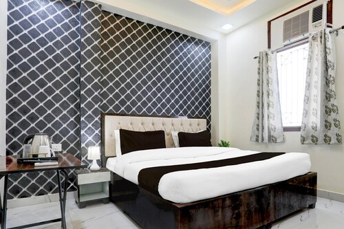 Deluxe Hotel Paradise Peak
