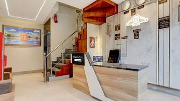 Casa | Reception
