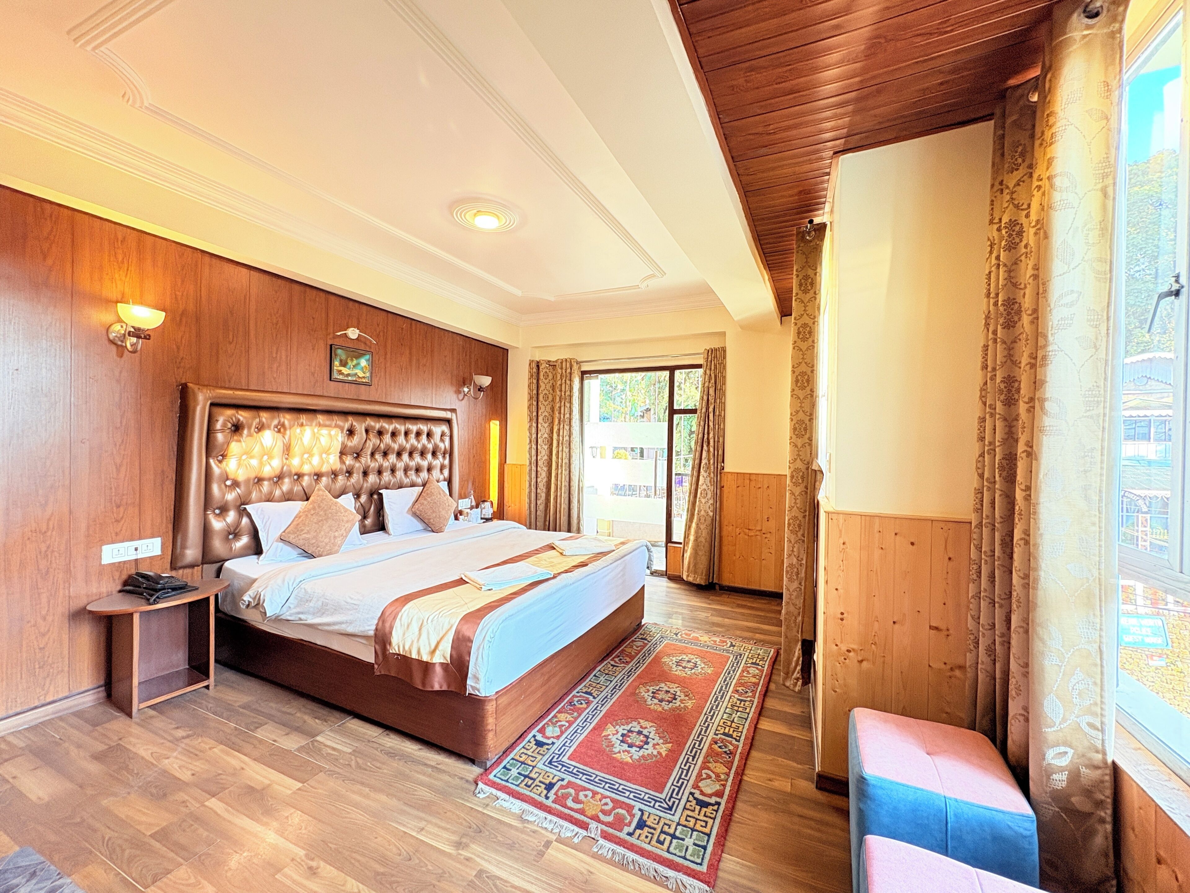 Signature Double Room, Valley View