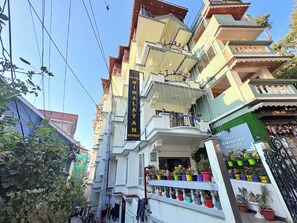 Exterior - Near Mall Rd Hotel Himalayan Retreat (Darjeeling)