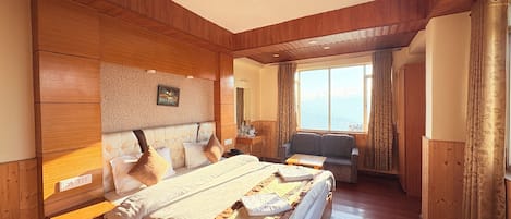 Luxury Double Room, Valley View
