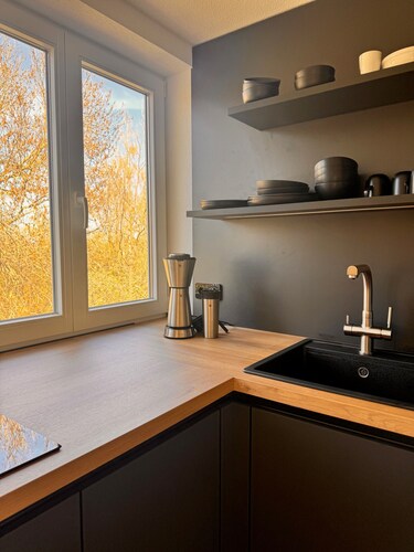 Apartment 'Design Dachgeschoss' with Shared Garden and Wi-Fi
