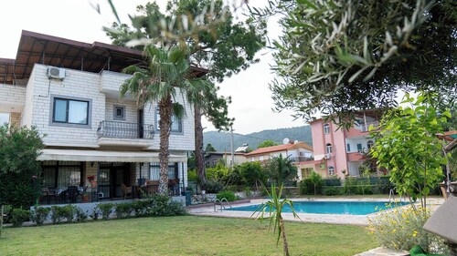 6 Rooms Stone Villa With Private Pool - Sea and Mountain Views