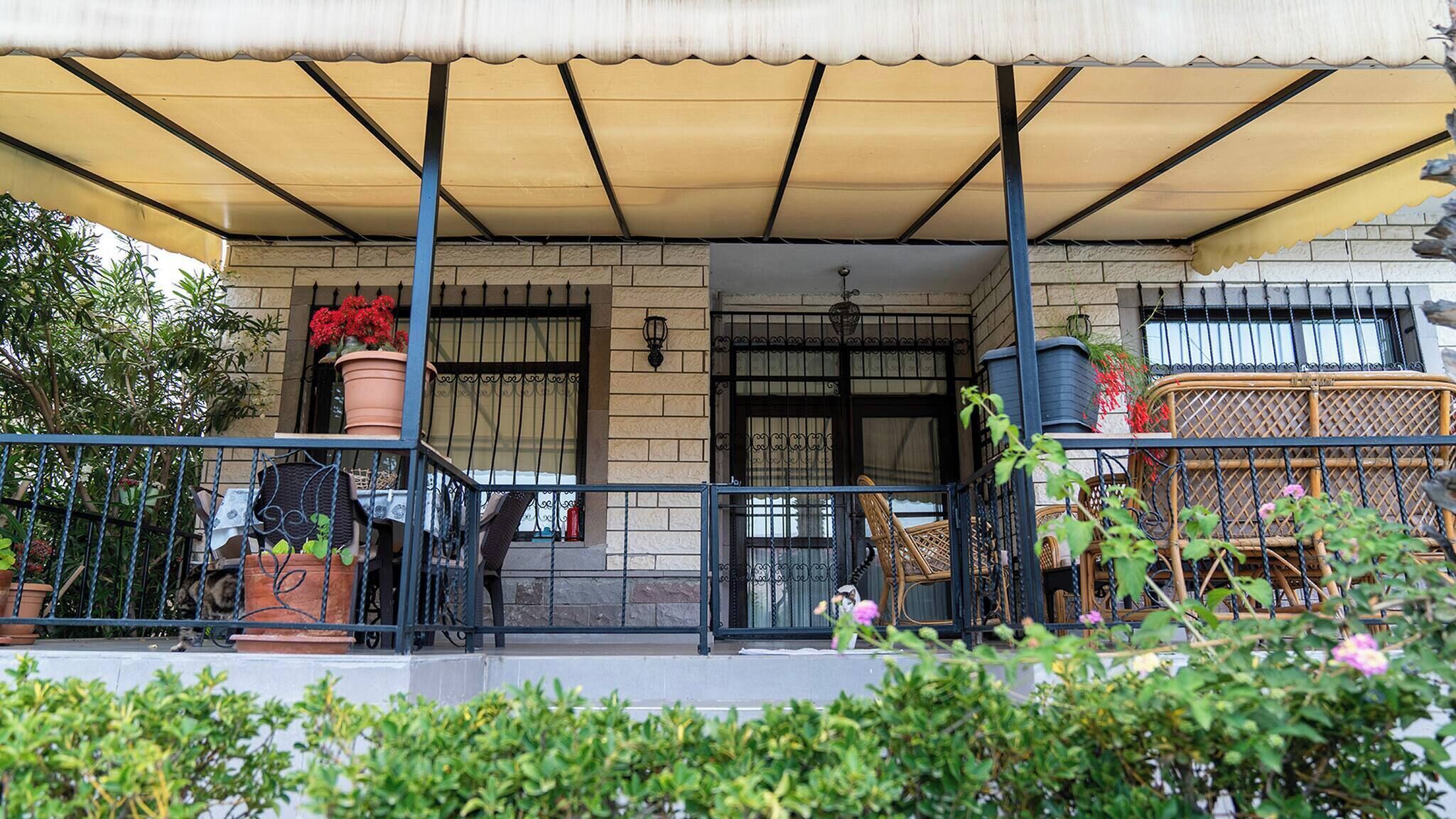 House, 6 Bedrooms, Smoking, Private Pool | Terrace/patio