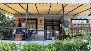 House, 6 Bedrooms, Smoking, Private Pool | Terrace/patio