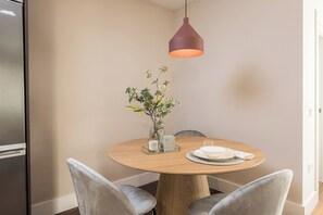 Dining - Victoria XXIV - One Bedroom Apartment, Sleeps 2 (Malaga)