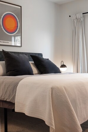 Room - Heritage Hill- 4B/2B Brand New for Groups/Families (Sisseton)