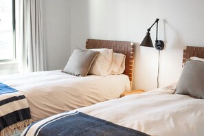 4 habitaciones, tabla de planchar con plancha y wifi gratis 